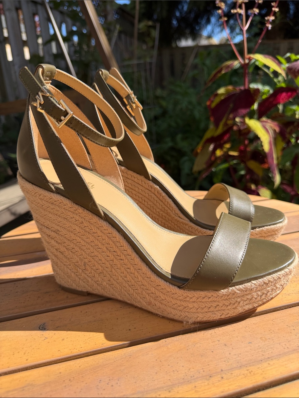 Michael Kors Leather Espadrille Wedge Sandals – Size 9M